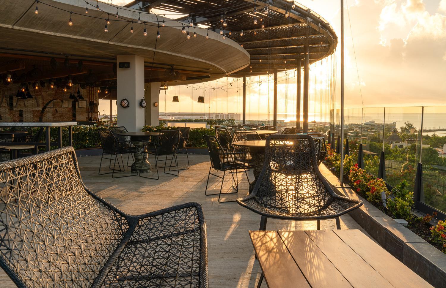 Hyatt Centric Playa Del Carmen - Downtown House & Beach House (Adults Only) Eksteriør billede
