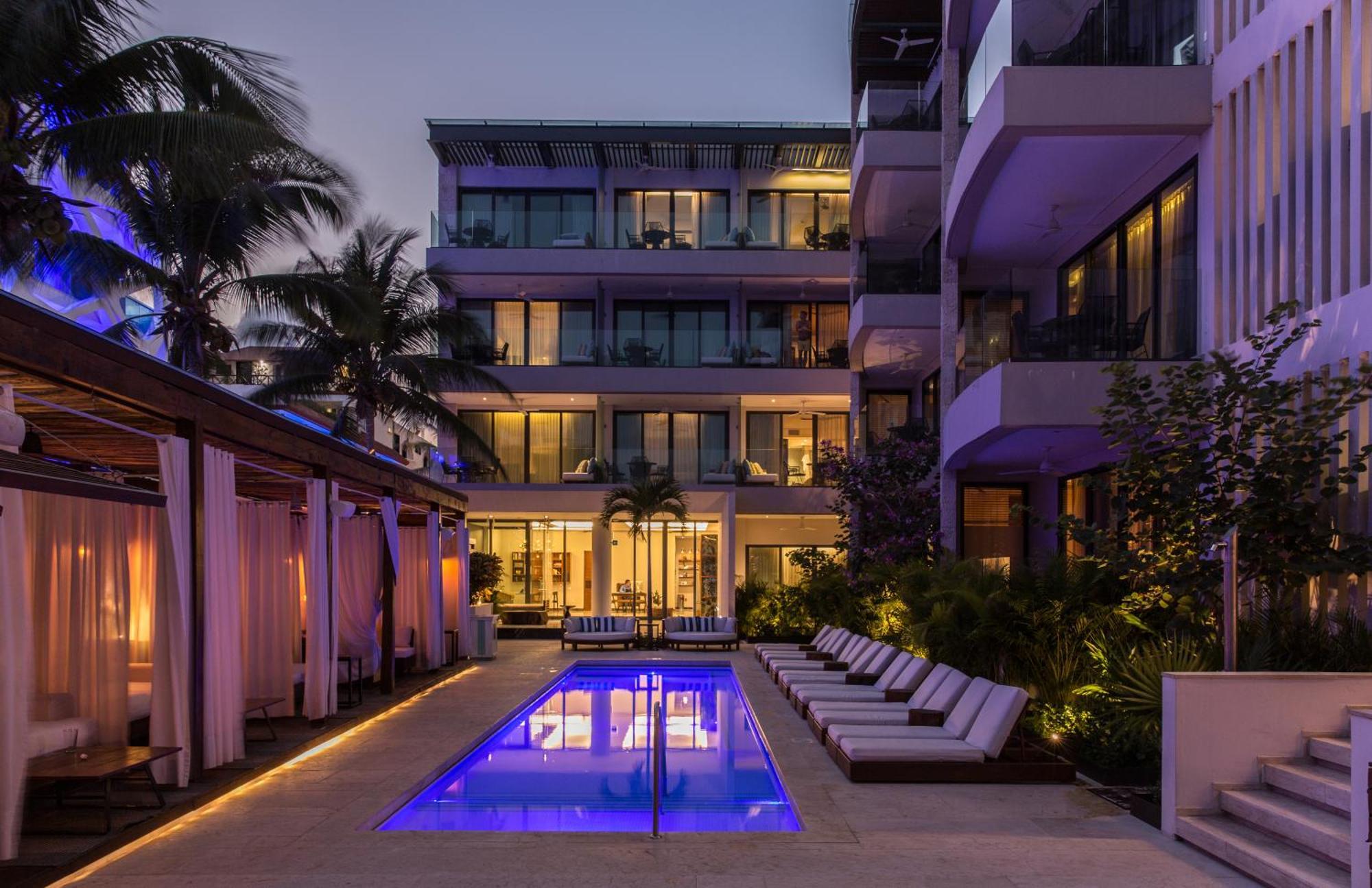 Hyatt Centric Playa Del Carmen - Downtown House & Beach House (Adults Only) Eksteriør billede